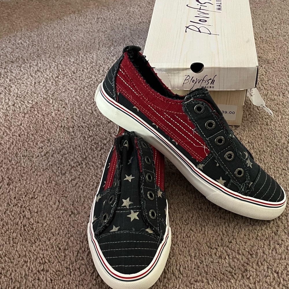 Blowfish Red and Black Casual Sneakers